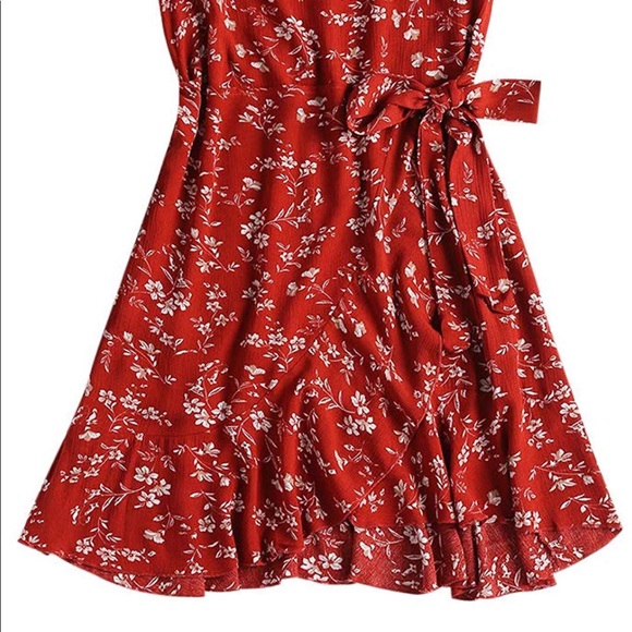 Spaghetti Strap Dress - Picture 6 of 7